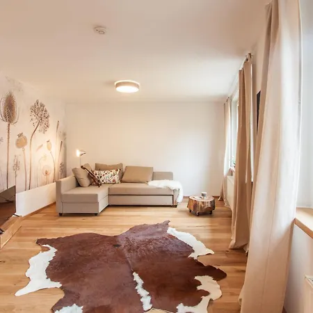 Wohnen Am Baeckerbrunnen Semmelstrasse Apartment Wurzburg